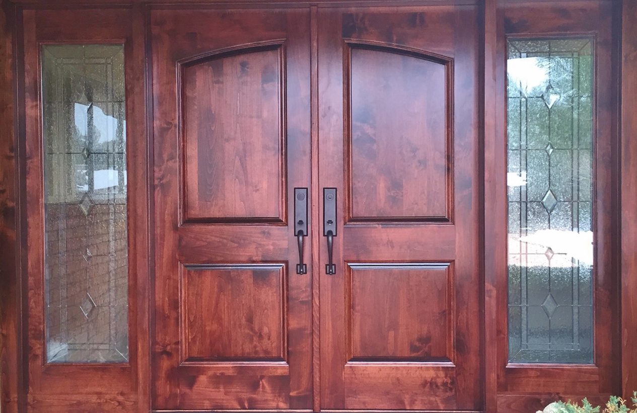 Entryway-Stained-Glass-Oak-heroimage